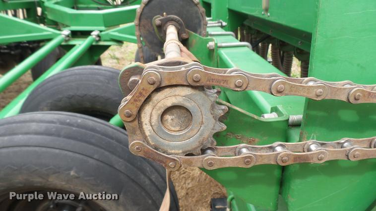 image for item DA2232 Great Plains Solid Stand 30 grain drill