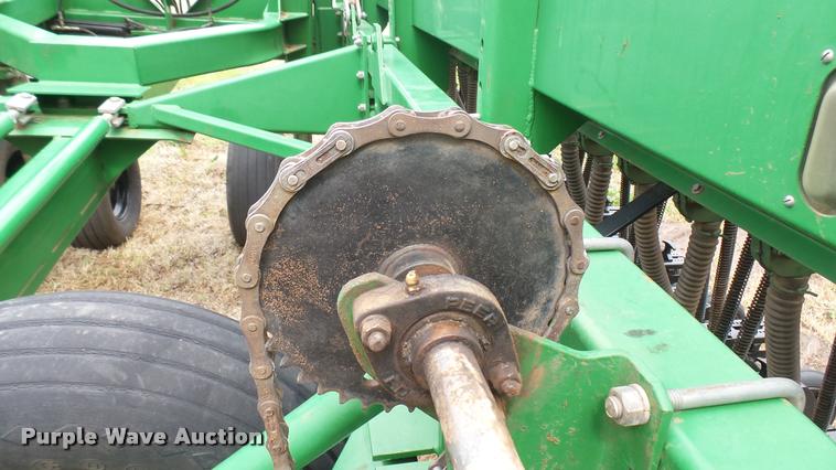 image for item DA2232 Great Plains Solid Stand 30 grain drill