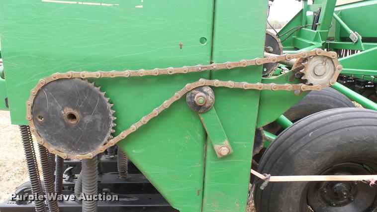 image for item DA2232 Great Plains Solid Stand 30 grain drill