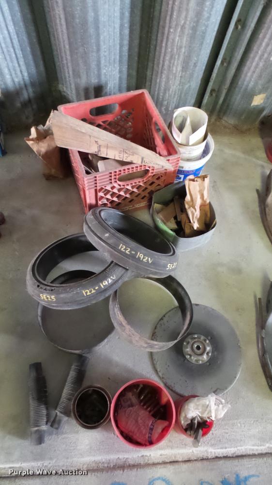 image for item DA2232 Great Plains Solid Stand 30 grain drill