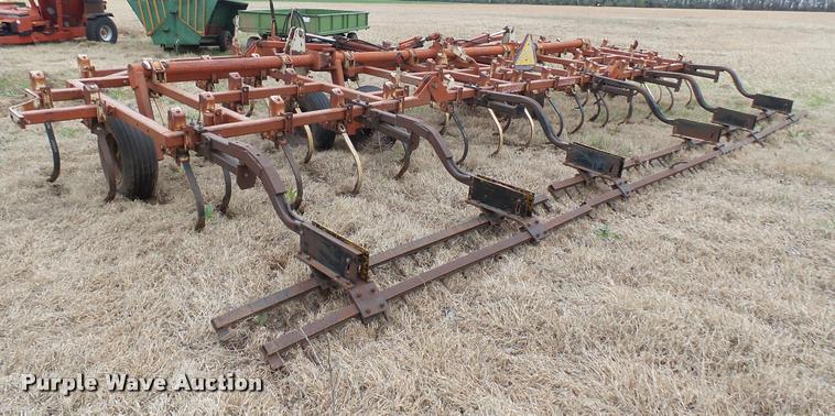 image for item DA2233 CrustBuster field cultivator