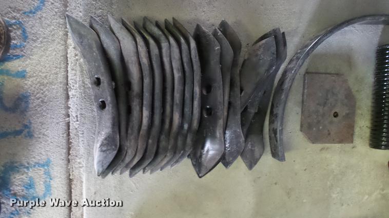 image for item DA2233 CrustBuster field cultivator