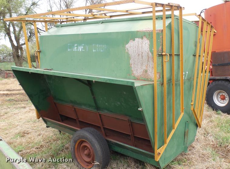 image for item DA2235 Creep self feeder