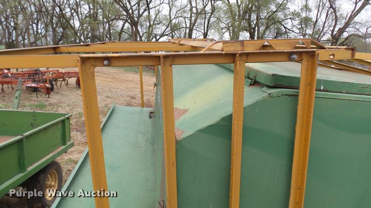 image for item DA2235 Creep self feeder