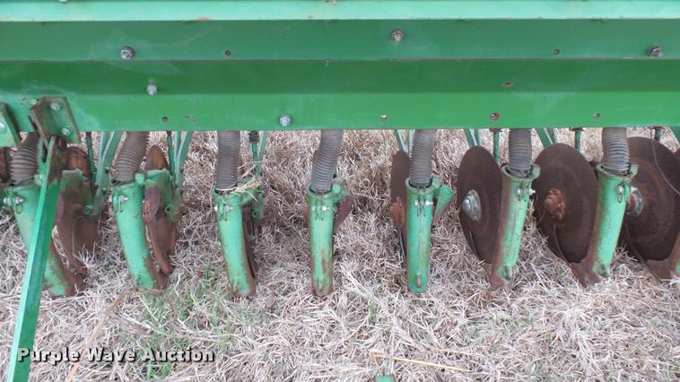 image for item DA2237 John Deere D208C grain drill