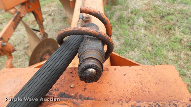 image for item DA2238 Allis Chalmers 2000 seven bottom plow