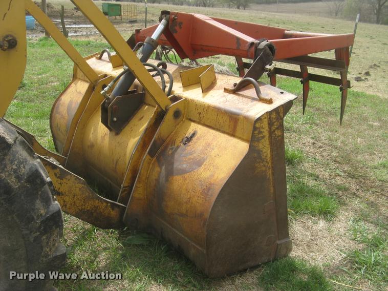 image for item DA2241 1982 Fiat-Allis 345B wheel loader