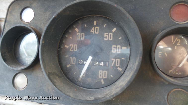 image for item DA2244 1966 GMC 4000 grain truck