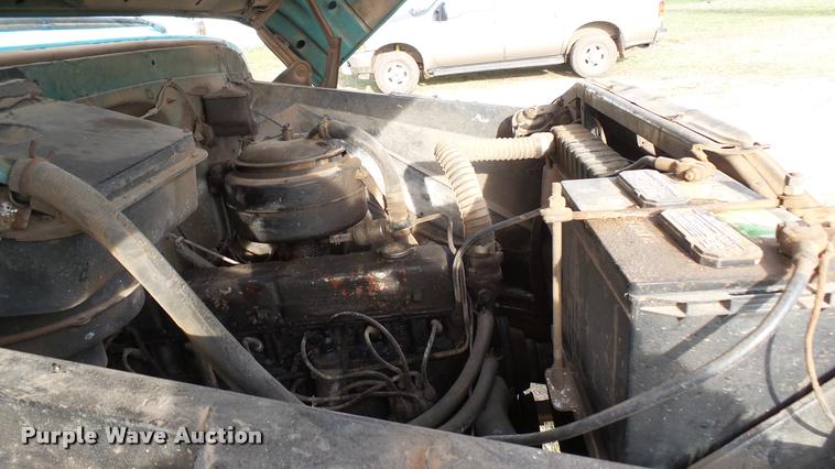 image for item DA2244 1966 GMC 4000 grain truck