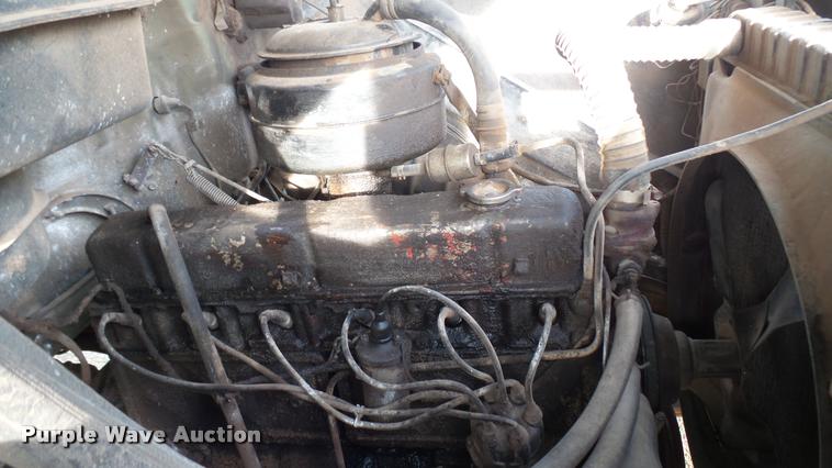 image for item DA2244 1966 GMC 4000 grain truck