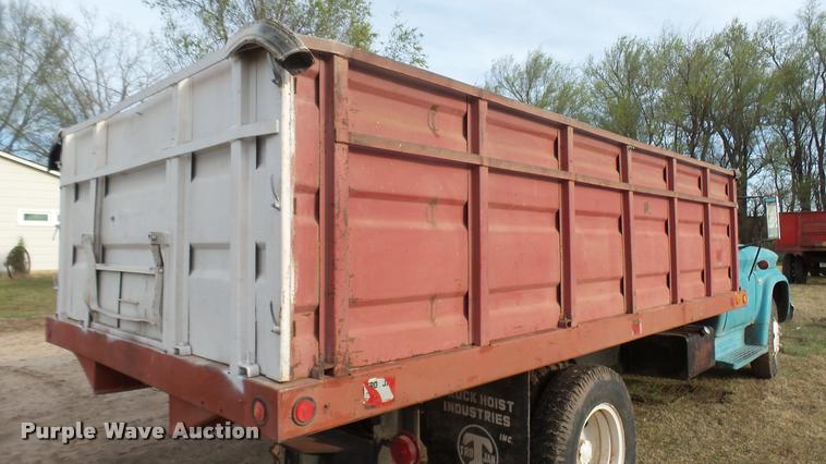image for item DA2244 1966 GMC 4000 grain truck