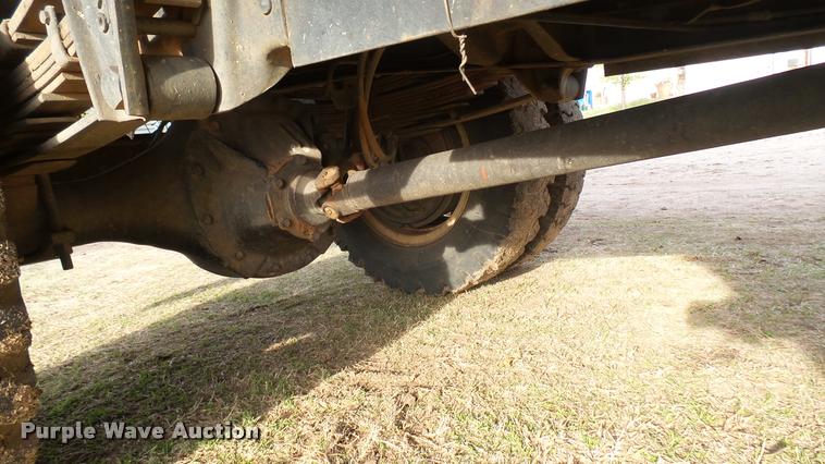 image for item DA2244 1966 GMC 4000 grain truck