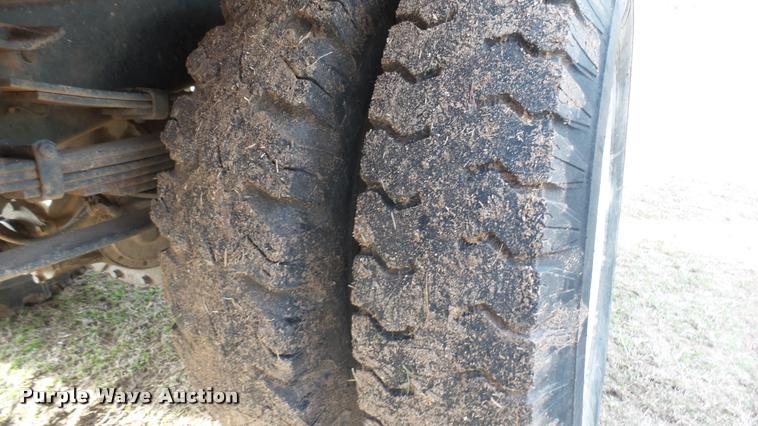 image for item DA2244 1966 GMC 4000 grain truck