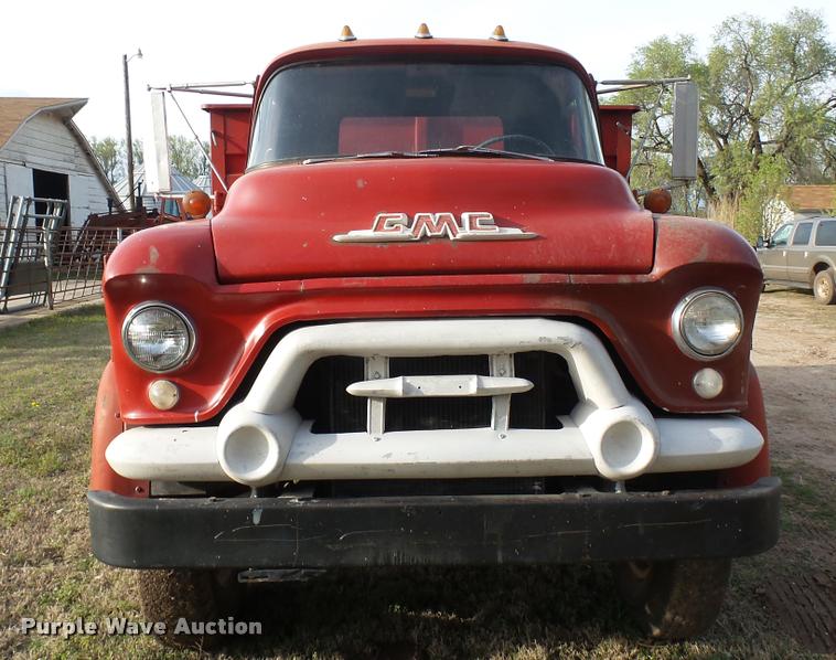 image for item DA2245 1959 GMC grain truck
