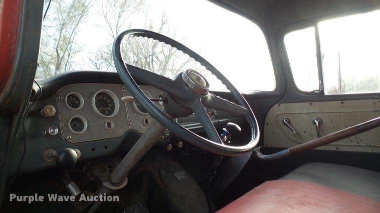 image for item DA2245 1959 GMC grain truck