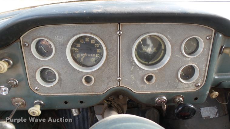 image for item DA2245 1959 GMC grain truck