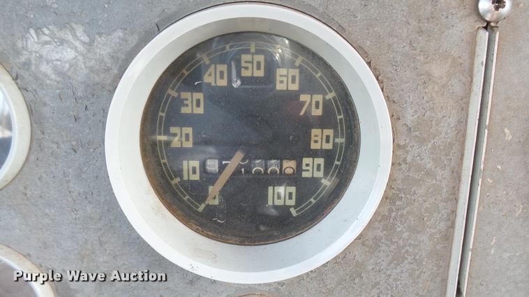 image for item DA2245 1959 GMC grain truck