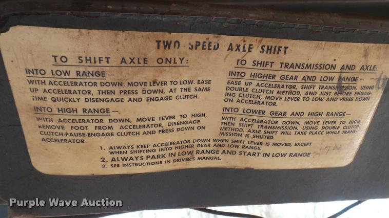 image for item DA2245 1959 GMC grain truck