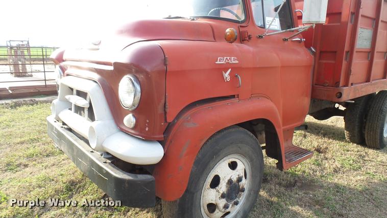 image for item DA2245 1959 GMC grain truck