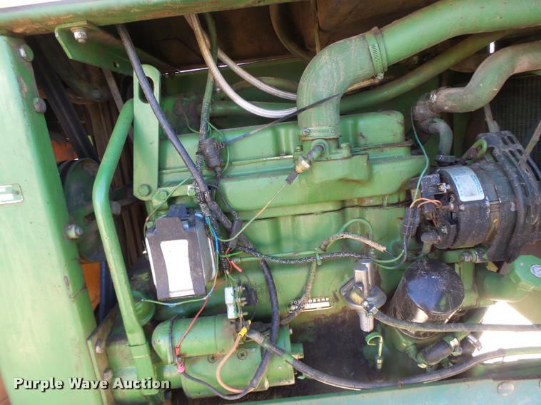 image for item DA3446 John Deere 6000 self-propelled sprayer