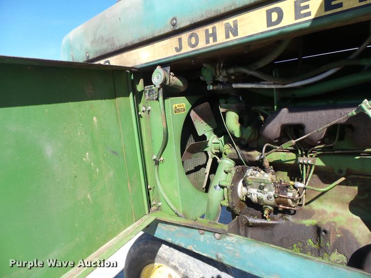 image for item DA3446 John Deere 6000 self-propelled sprayer