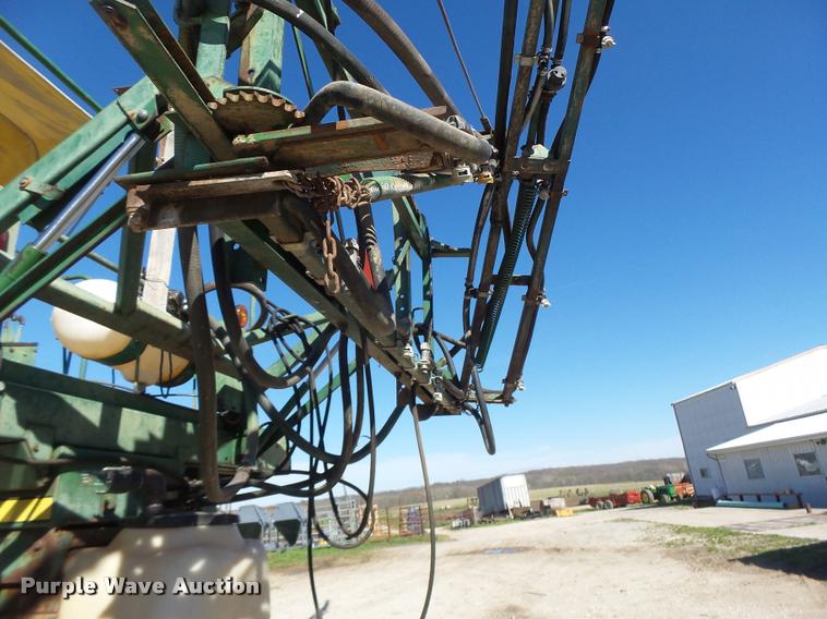 image for item DA3446 John Deere 6000 self-propelled sprayer