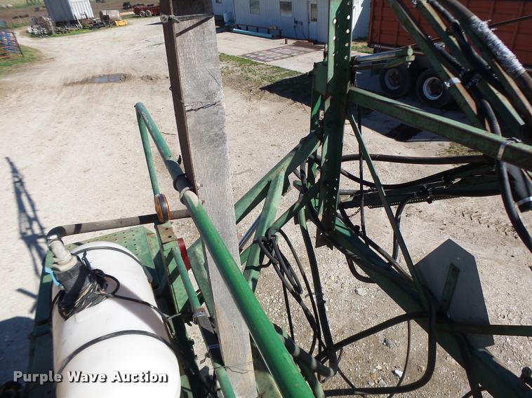 image for item DA3446 John Deere 6000 self-propelled sprayer