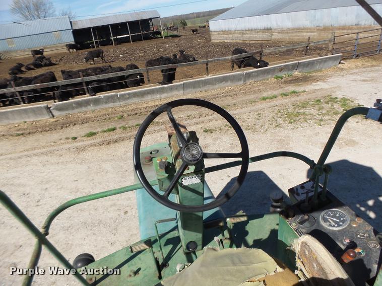 image for item DA3446 John Deere 6000 self-propelled sprayer