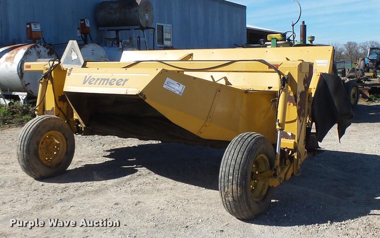 image for item DA3449 Vermeer RC9120 mower conditioner