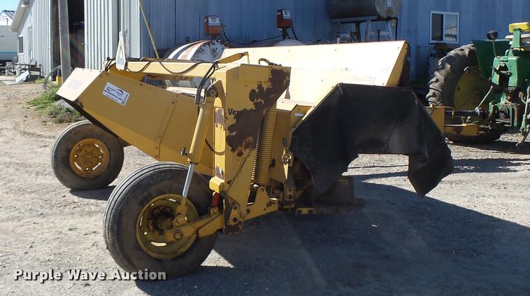 image for item DA3449 Vermeer RC9120 mower conditioner