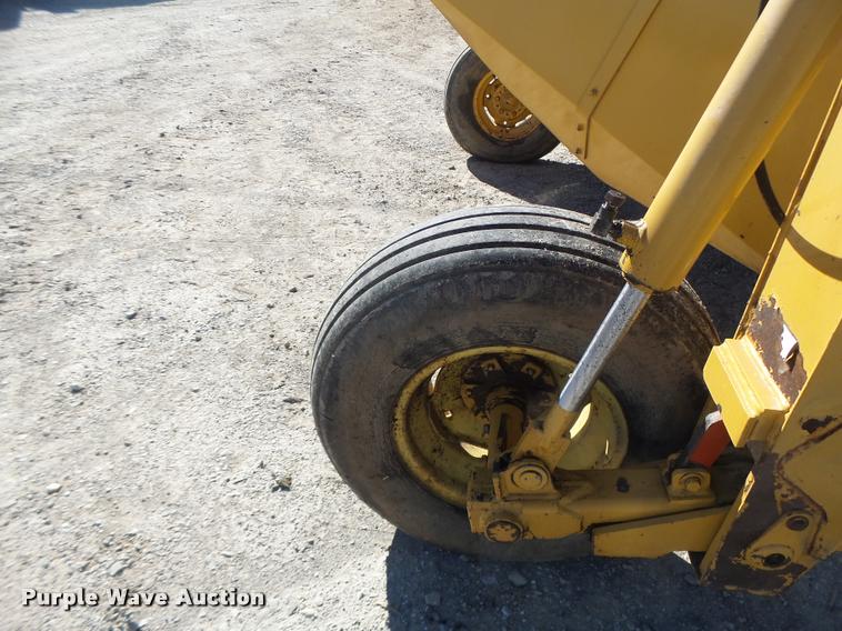 image for item DA3449 Vermeer RC9120 mower conditioner