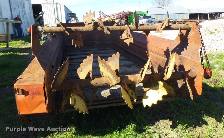 image for item DA3451 New Holland 518 manure spreader