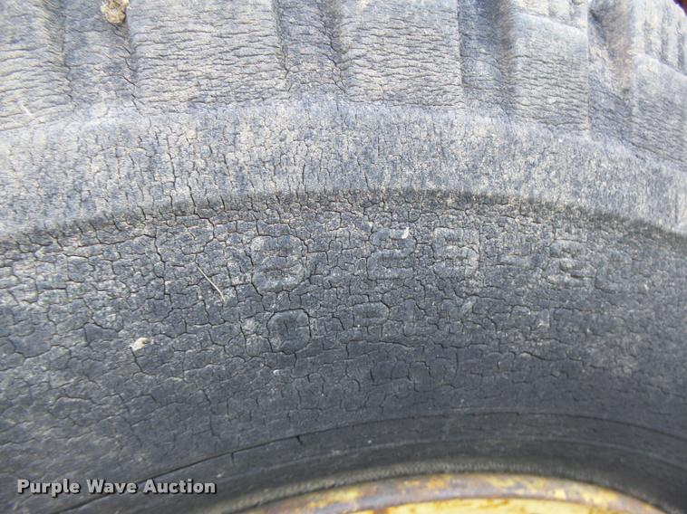 image for item DA3451 New Holland 518 manure spreader