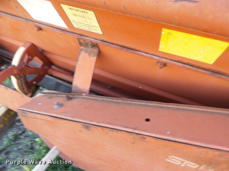 image for item DA3451 New Holland 518 manure spreader