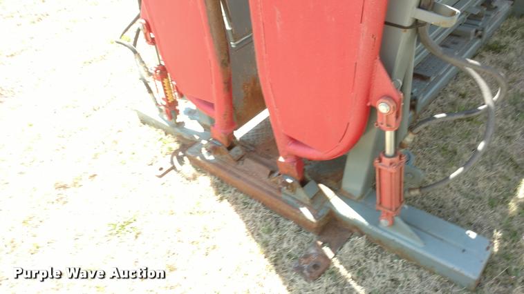 image for item DA5529 WW cattle chute