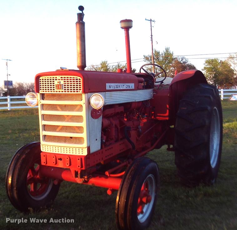 image for item DA6035 1959 International 660 Wheatland tractor