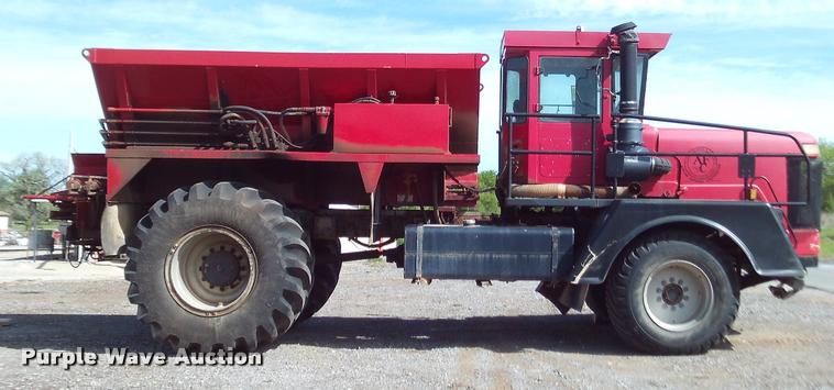 image for item DA6039 Case IH FLX4375 self-propelled applicator