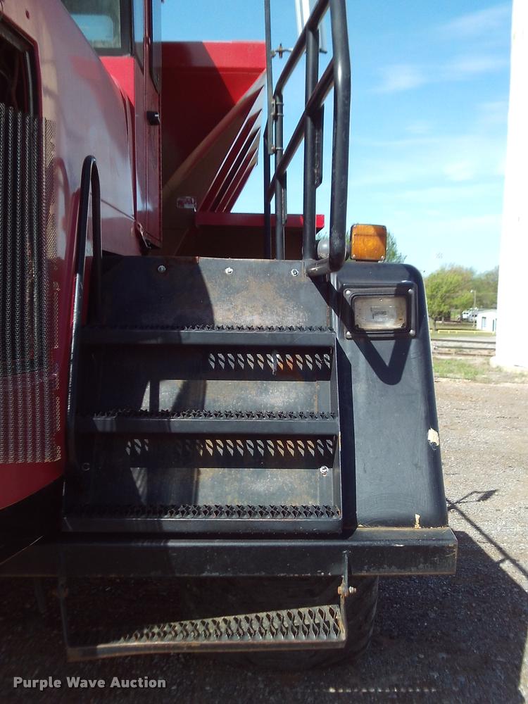 image for item DA6039 Case IH FLX4375 self-propelled applicator