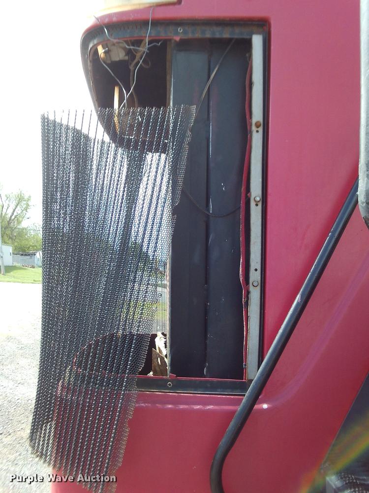 image for item DA6039 Case IH FLX4375 self-propelled applicator