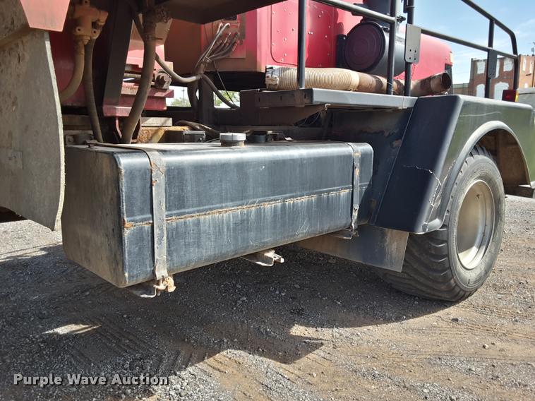 image for item DA6039 Case IH FLX4375 self-propelled applicator