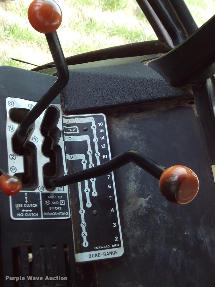 image for item DA6041 1975 John Deere 4430W tractor