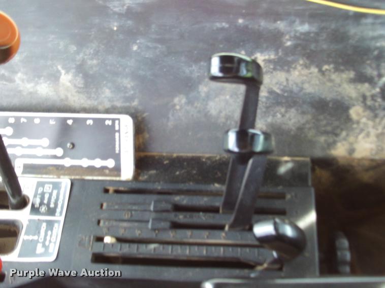 image for item DA6041 1975 John Deere 4430W tractor