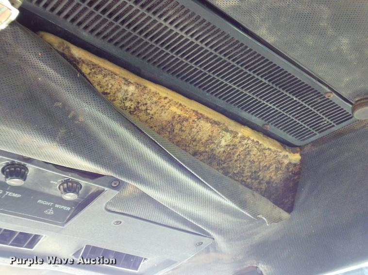 image for item DA6041 1975 John Deere 4430W tractor