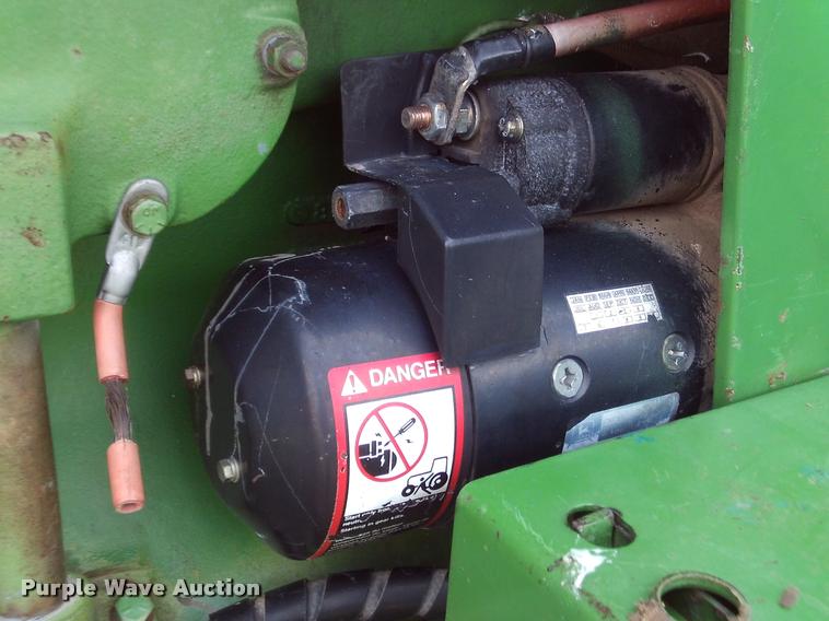 image for item DA6041 1975 John Deere 4430W tractor