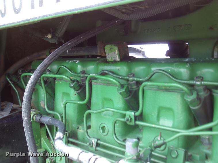 image for item DA6041 1975 John Deere 4430W tractor
