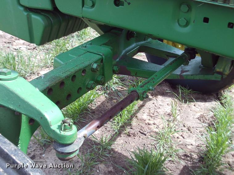 image for item DA6041 1975 John Deere 4430W tractor