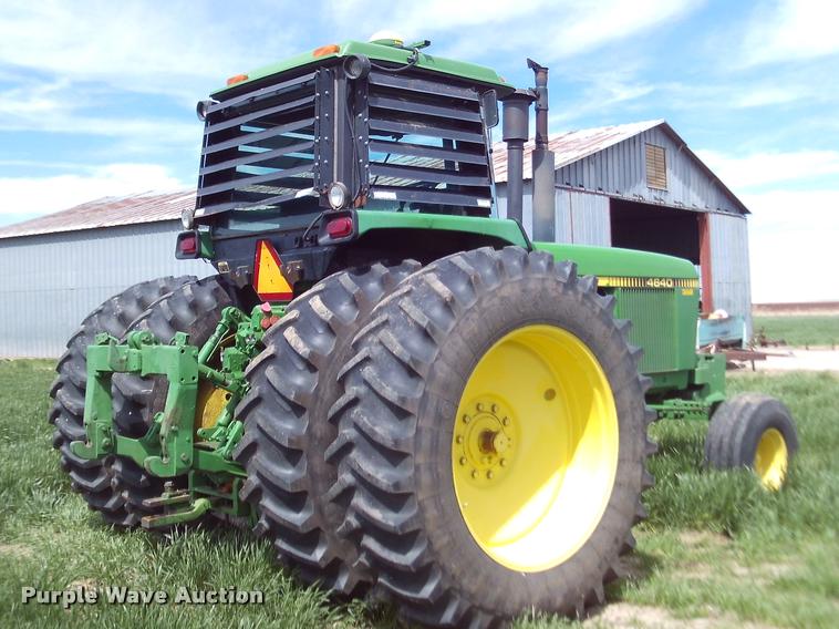 image for item DA6042 1981 John Deere 4640P tractor