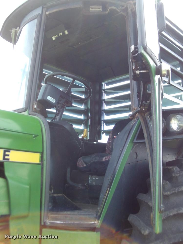 image for item DA6042 1981 John Deere 4640P tractor