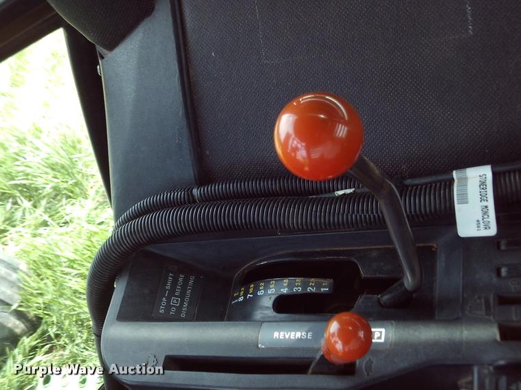 image for item DA6042 1981 John Deere 4640P tractor