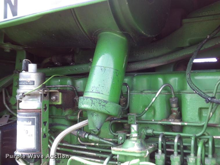 image for item DA6042 1981 John Deere 4640P tractor